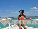 cartagena-women-boat-1104-34