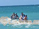 cartagena-women-boat-1104-43
